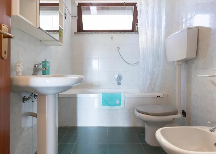 Διαμέρισμα Sottobomba By Elbasummer *